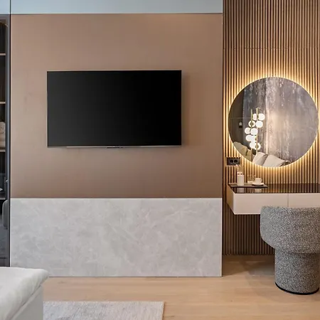 Monamel Luxury 4*
